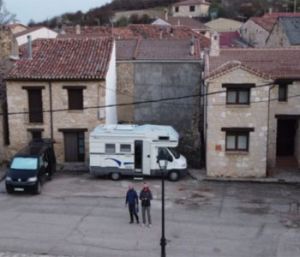 Parking coches Alto Tajo